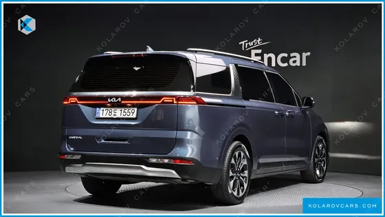 KIA CARNIVAL 9-SEATER SIGNATURE