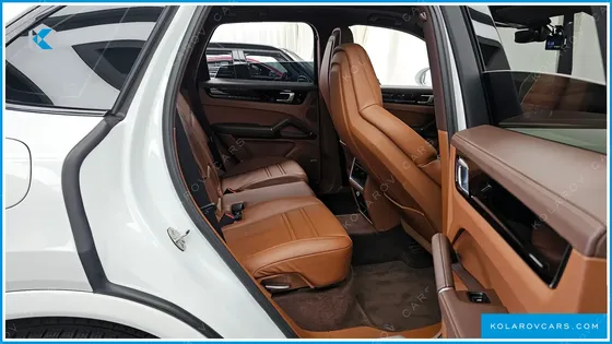 PORSCHE CAYENNE 3.0