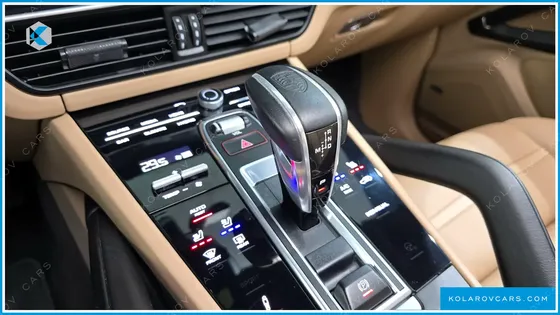 PORSCHE CAYENNE 3.0 E-HYBRID