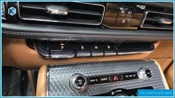 LINCOLN AVIATOR 3.0 BLACK LABEL AWD