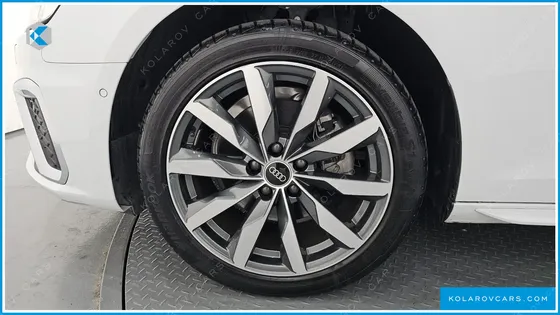 AUDI A4 40 TFSI PREMIUM