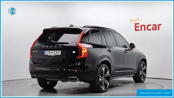 VOLVO XC90 T8 R-DESIGN HYBRID