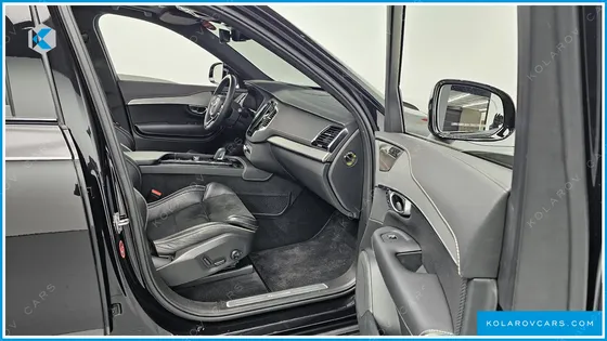 VOLVO XC90 T8 R-DESIGN HYBRID