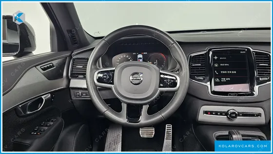 VOLVO XC90 T8 R-DESIGN HYBRID