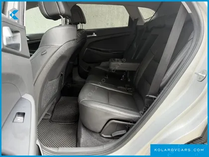 HYUNDAI TUCSON DIESEL 2.0 2WD