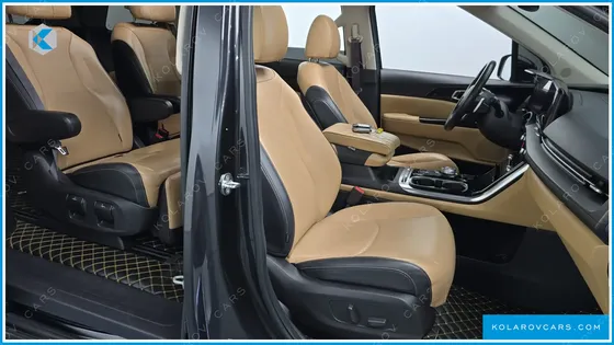 KIA CARNIVAL 7-SEATER SIGNATURE