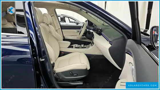 GENESIS GV70 2.5T GASOLINE 2WD