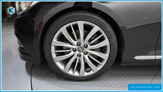 HYUNDAI GENESIS G330 PREMIUM AWD