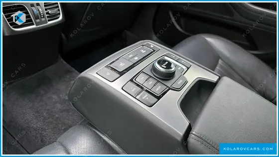 HYUNDAI GENESIS G330 PREMIUM AWD