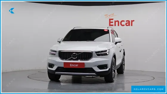 VOLVO XC40 B4 INSCRIPTION