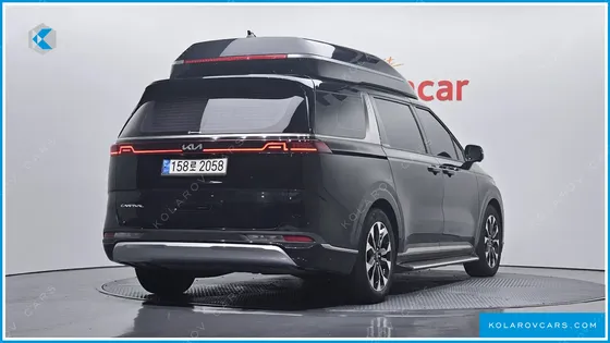 KIA CARNIVAL 7-SEATER HI-LIMOUSINE