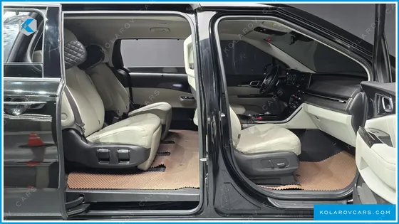 KIA CARNIVAL 7-SEATER SIGNATURE