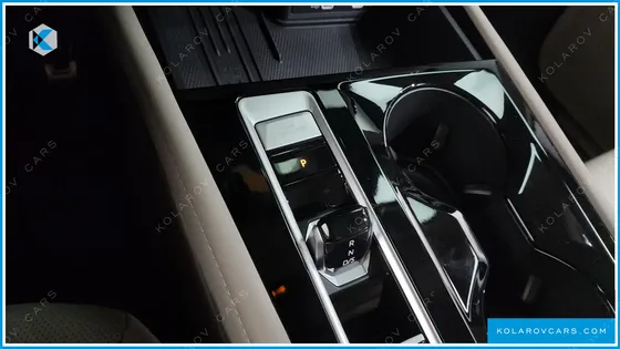 VOLKSWAGEN ATLAS 2.0 TSI R-LINE 7-SEATER