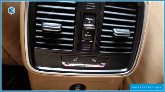 PORSCHE MACAN 2.0