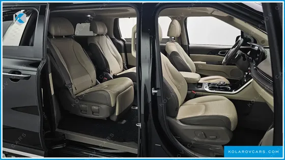 KIA CARNIVAL GASOLINE 7-SEATER SIGNATURE