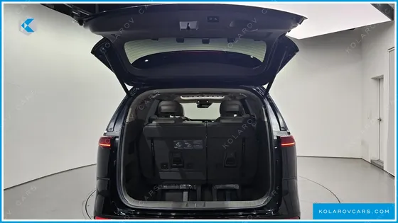 KIA CARNIVAL GASOLINE 7-SEATER SIGNATURE