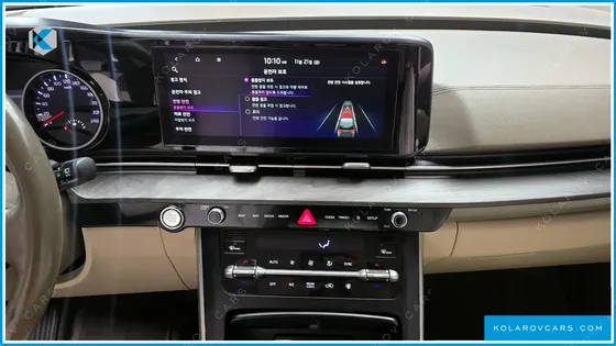 KIA CARNIVAL 9-SEATER PRESTIGE