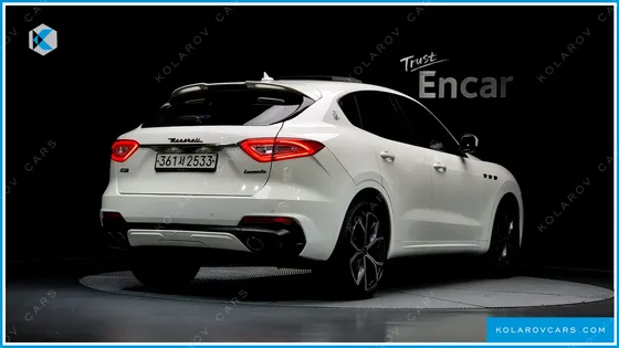 MASERATI LEVANTE 3.8 GTS AWD