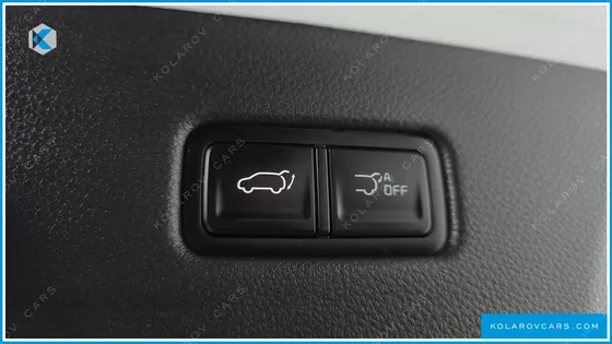 KIA CARNIVAL 7-SEATER NOBLESSE
