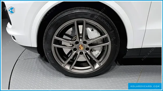 PORSCHE CAYENNE 3.0 COUPE