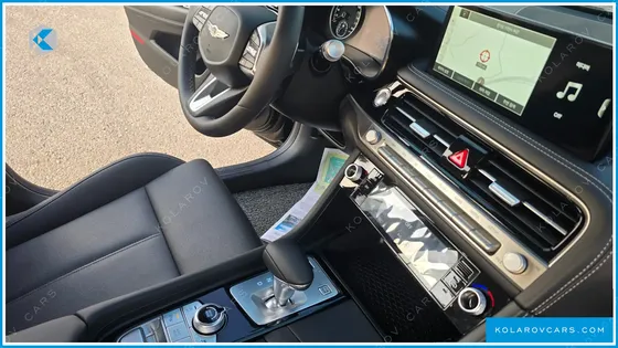 GENESIS G70 GASOLINE 2.5T 4WD