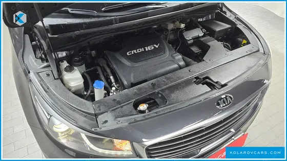 KIA CARNIVAL 7-SEATER LIMOUSINE