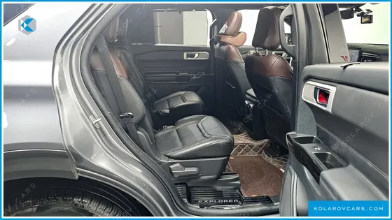 FORD EXPLORER 3.0 PLATINUM 4WD