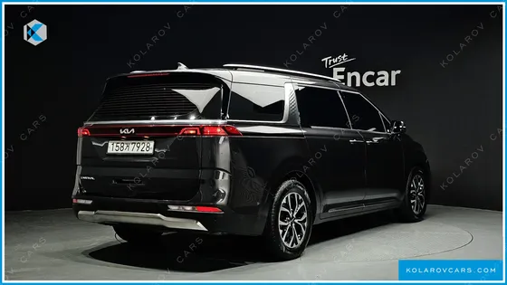 KIA CARNIVAL 9-SEATER SIGNATURE