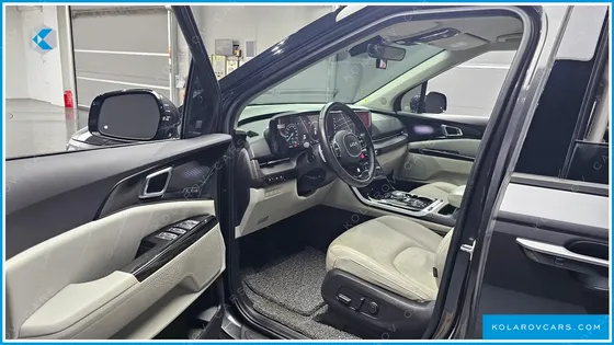 KIA CARNIVAL 9-SEATER SIGNATURE