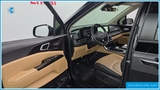 KIA CARNIVAL 9-SEATER SIGNATURE