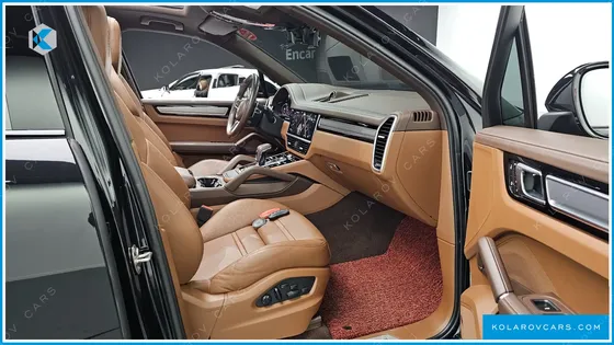 PORSCHE CAYENNE 3.0 PLATINUM EDITION