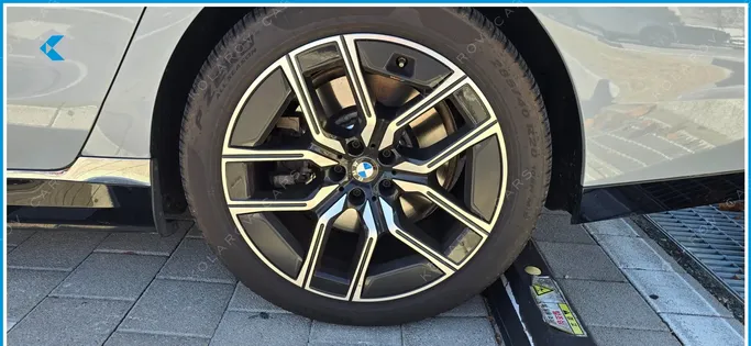 BMW I7 XDRIVE 60 M SPORT