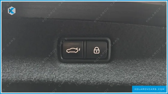 GENESIS G90 5.0 AWD