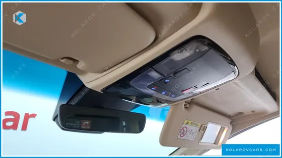 HYUNDAI STARIA 4WD TOURER 9-SEATER