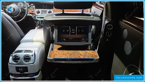 ROLLS ROYCE GHOST 6.6 EWB V12