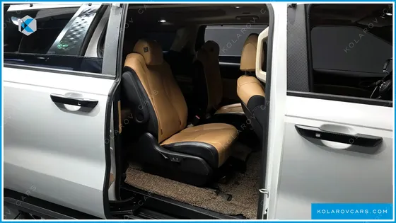 KIA CARNIVAL 9-SEATER SIGNATURE