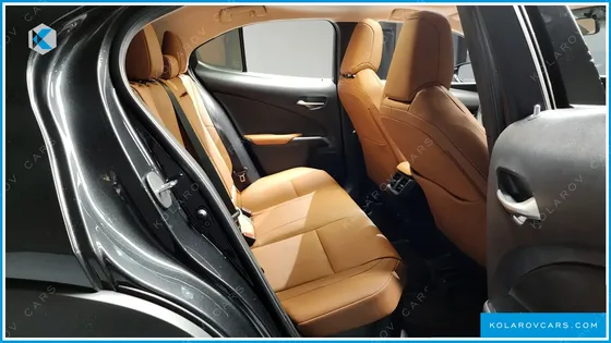 LEXUS UX 2.0 2WD