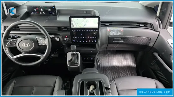 HYUNDAI STARIA TOURER 9-SEATER
