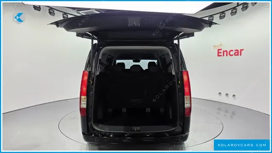 HYUNDAI STARIA TOURER 9-SEATER