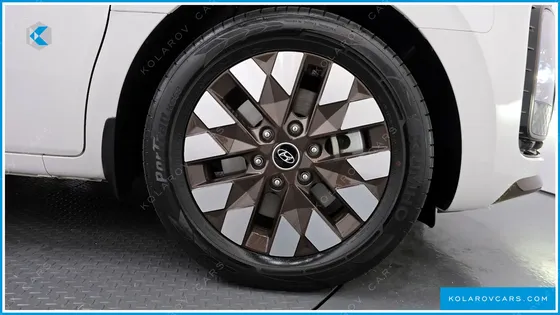 HYUNDAI STARIA 4WD 캠핑카