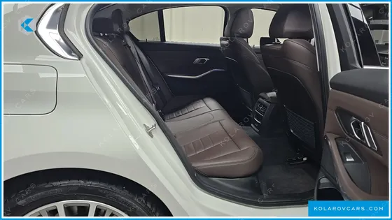 BMW 3 SERIES 320I LUXURY