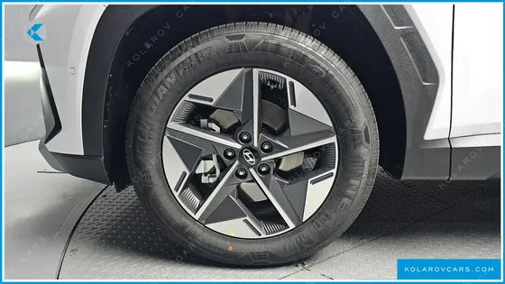 HYUNDAI TUCSON GASOLINE 1.6 TURBO 2WD