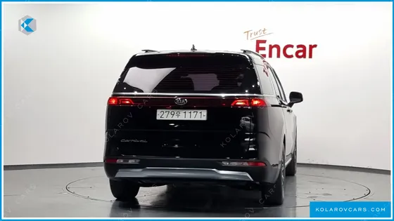 KIA CARNIVAL 9-SEATER NOBLESSE