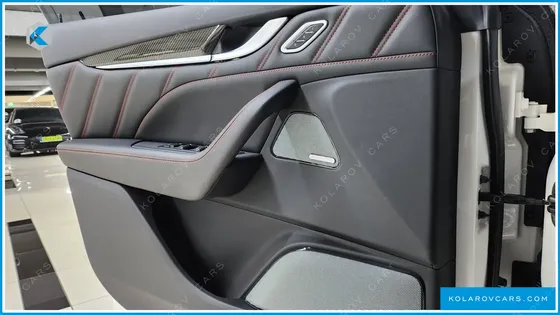 MASERATI LEVANTE 3.8 TROFEO