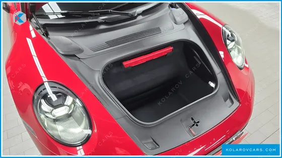 PORSCHE 911 TARGA 4