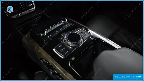 GENESIS EQ900 3.8 GDI AWD