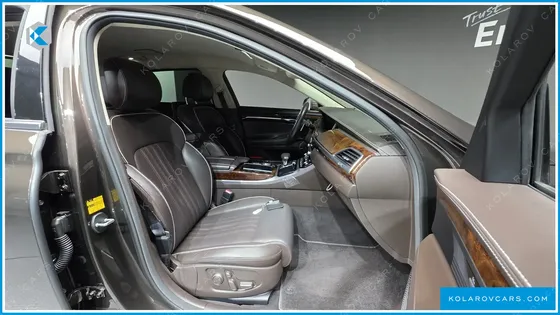 GENESIS EQ900 5.0 GDI AWD