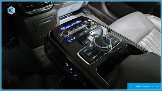GENESIS EQ900 5.0 GDI AWD