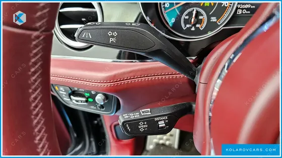 BENTLEY BENTAYGA 4.0 V8
