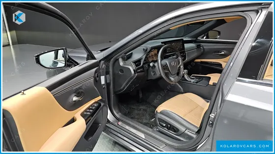 LEXUS ES LUXURY PLUS